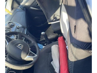 Генератор 231005933R Dacia Sandero