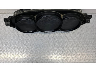 Панель приборов 2131255 Dacia Sandero