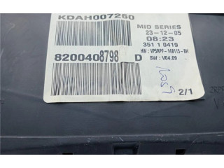 Přístrojová deska Renault Megane II 2006 8200408798D, 0090059