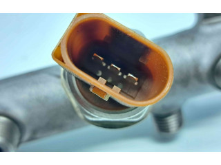 Топливная рампа 059130089AH   Audi A5 8T 8F  