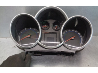 Přístrojová deska Chevrolet Cruze 2011 95472850, 688014257