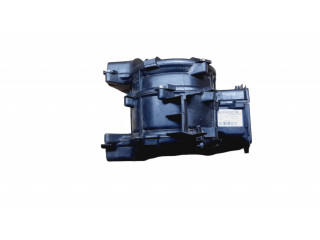 Вентилятор печки    8200434758, 52492663A   Renault Vel Satis