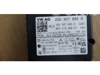 Датчик слепых зон 2Q0907685G Skoda Octavia Mk4