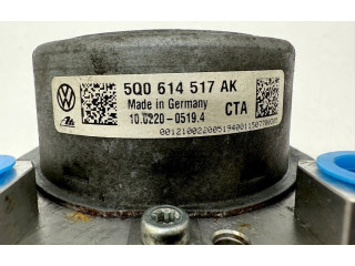 Блок АБС 5Q0907379AE, 5Q0614517AK Volkswagen Golf VII 2013 - 2019 года