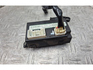 Блок управления 8922730020, 17581210220   Lexus GS 300 350 430 450H