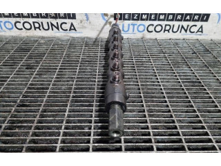 Топливная рампа Mitsubishi Outlander для двигателя 4N14