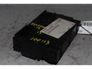 Блок предохранителей    Jeep Renegade    