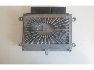 Блок управления двигателя P30650677 Volvo S40, V40