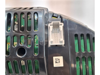 Přístrojová deska Mercedes-Benz E C207 W207 2010 A2C53346469, A2125409747