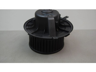 Вентилятор печки 1K1819015E Volkswagen Caddy