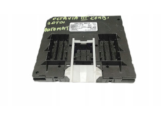 Блок комфорта 5Q0937086Q Skoda Octavia Mk3 (5E)