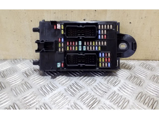 Блок предохранителей 31682732   Volvo XC90    