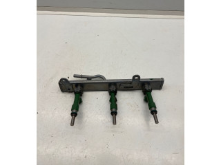 Топливная рампа 175204021R, 124692980   Renault Clio V  