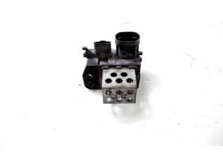 Модуль управления вентилятором 9673999880   Peugeot 3008 I