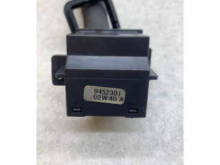 Ручка стеклоочистителей 9452391, 02W40A   Volvo V70