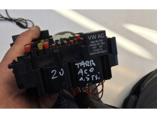 Блок предохранителей 5Q0967615C Seat Tarraco