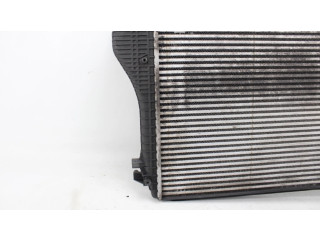 Интеркулер  1K0145803H   Volkswagen Caddy 