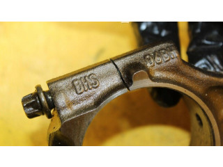  Поршень с шатуном    Audi A3 S3 8P  