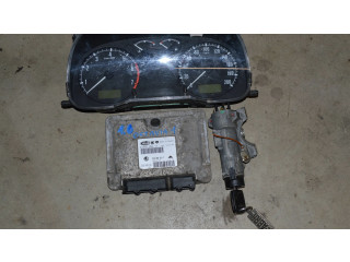 Блок управления двигателя 032906014F, 6160026011 Skoda Octavia Mk1 (1U)