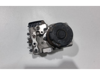 Блок АБС 1338005510, 4454053030 Lexus IS 200-300 1999 - 2005 года