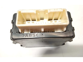 Блок предохранителей 8594042030, 4230002080 Lexus NX