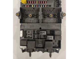 Блок предохранителей  P56038406AM, TQH09504BS41   Jeep Grand Cherokee (WJ)    