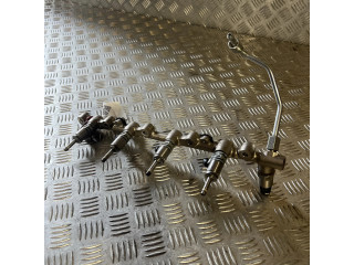 Комплект форсунок 2325031120    Lexus IS III XE30 для бензинового двигателя  2.5