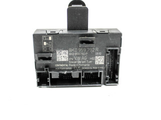 Блок управления дверью 8K0959792R   Audi Q5 SQ5