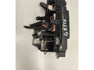 Блок управления климат-контролем 5370171CF Volkswagen Jetta V