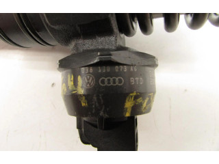 Vstřikovač 038130073AG   Volkswagen Polo IV 9N3     