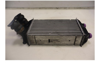 Интеркулер 9825341380 Peugeot 2008 II