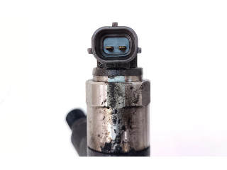 Vstřikovač 55570012 Opel Zafira C B16DTH