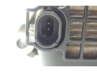 Pojistková skříňka Генератор 96936136 Chevrolet Astra 2011