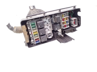 Блок предохранителей 30728134, 30728132 Volvo XC90