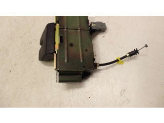 Zámek zadních dveří 30636809 Volvo XC90 2004