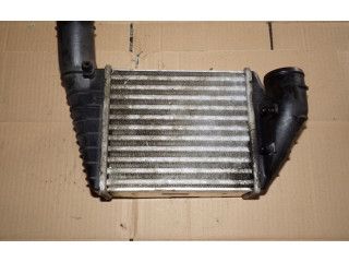 Интеркулер  059145806   Skoda Superb B5 (3U) 