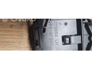 Ручка стеклоочистителей 173654 Toyota Corolla Verso E121