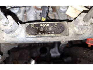 Топливная рампа 0445214015, 7700111013 Renault Scenic I