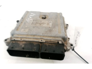 Блок управления двигателя 30729826, 0281012103 Volvo V70