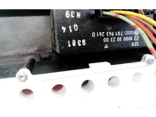 Экран/ дисплей / маленький экран 701963261D, 221000302300   Volkswagen II LT  