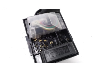 Ручка стеклоочистителей KD4717F899 Mazda 3 III