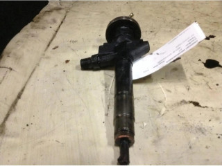 Форсунка Mazda MPV II LW