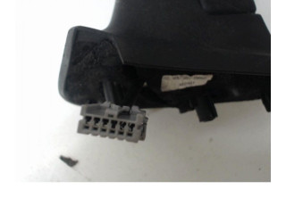 Zpětné zrcátko Nissan Micra C+C 2004