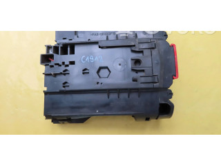 Pojistková skříňka A2045403850, A0035420019 Mercedes-Benz C W204 2008