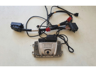 Блок управления двигателя E130513753   Audi SQ7