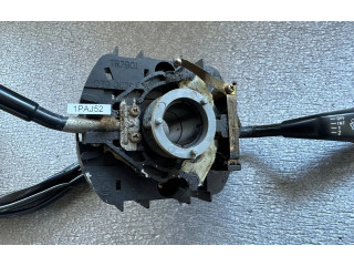 Ручка стеклоочистителей MB606947   Mitsubishi Pajero