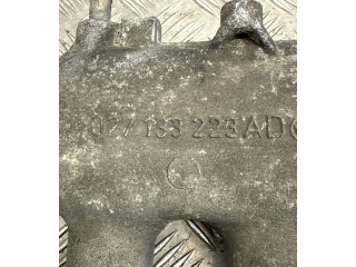 Всасывающий коллектор 027133223AD, 027133206J Volkswagen Golf II