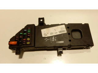 Pojistková skříňka 13223678, 13193590 Opel Vectra C 2006