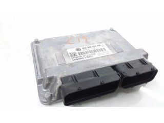 Блок управления двигателя 06A906033EM, 5WP40439 Volkswagen Golf V