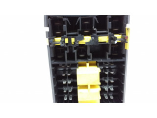 Pojistková skříňka Citroen Berlingo 2000